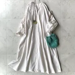 美品】BEARDSLEY 麻100%リネンギャザーワンピース ホワイト - メルカリ