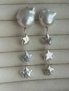 S 97淡水パール　メタリック　虹色　ギラギラ　オイスターバロック　星　ピアス