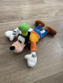 ディズニーリゾート　グーフィー　肩のせ　ぬいぐるみキーチェーン　キーホルダー