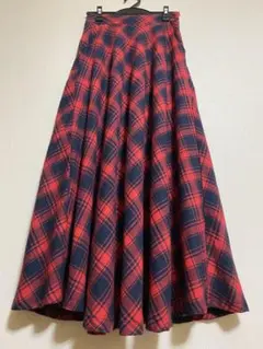 赤チェック スカート