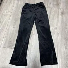 GU 黒 ロングパンツ 130サイズ　ベロア風