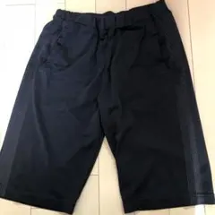 UNIQLOユニクロ　ストレッチ　ハーフパンツ　黒　キッズ　L