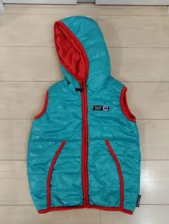 ■美品■F•Oインターナショナルダウンベストフード付■グリーン緑130cm