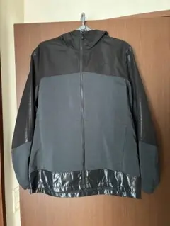 アディダス　adidas ウインドブレーカー　ブラック O LL 新品、未使用