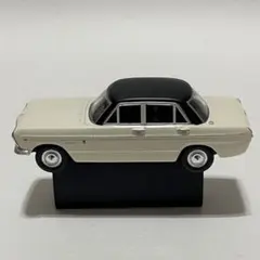 京商 1/64 スカイライン 2000 GTBのサムネイル