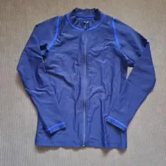 Nike ラッシュガード 140cm