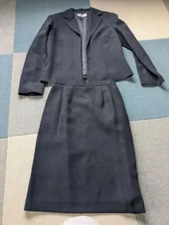 黒 スーツ レディース ジャケットとスカートのセット