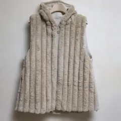 Item thumbnail for item 885e91ab-ed1a-4f71-afbb-cb62be8e9f6f