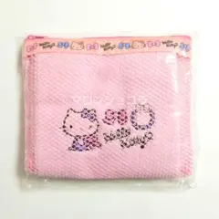 【サンリオ】ハローキティ　メッシュポーチ付きマイクロファイバータオル／ピンク