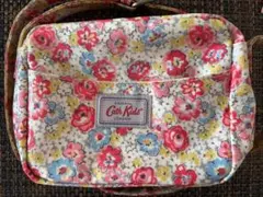 Cath Kidston 花柄ショルダーバッグのサムネイル