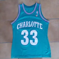 ユーズドヴィンテージCHARLOTTE 33 MORNING　Champion製