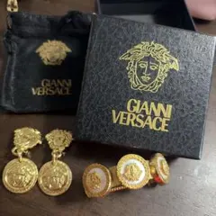 GIANNI VERSACE イヤリング　バレッタ　セット　箱・巾着付きのサムネイル