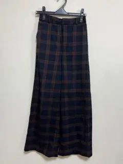 gu ワイドパンツ