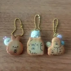 すみっコぐらし ビスケットつきチャーム えびてんのしっぽ、ねこ、たぴおか