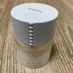 ALBION STUDIO パーフェクトエディット ファンデーション 050のサムネイル