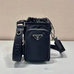 PRADA ナイロン スマホショルダーバッグ ブラック
