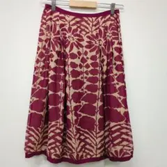 アナスイ　ANNA SUI　フレアスカート　ひざ丈　ボタニカル柄　ボルドー系　2のサムネイル