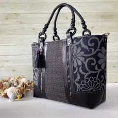 Item thumbnail for item d9eb34f1-7b34-4d74-b277-4dbb0c13d0bd