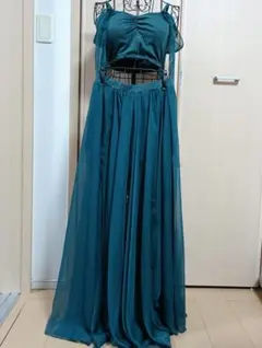 ベリーダンス　衣装　セットアップ　レッスン着　宮廷風　グリーン　プリンセス