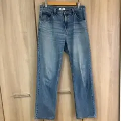 UNIQLO U レギュラーフィットストレートジーンズ　ライトブルー　28インチ