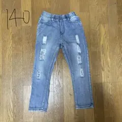 140 ダメージジーンズ