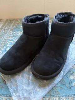 Vans ブラック ムートンブーツ　24cm