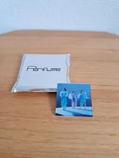 Item thumbnail for item 7042a9a1-e12e-4d52-8939-8d66d1955b87