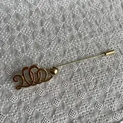 美品　フェラガモ　ゴールドブローチ　ピンブローチ　コサージュ　アクセサリー　ロゴ 楽天市場】サルヴァトーレフェラガモ Salvatore Ferragamo