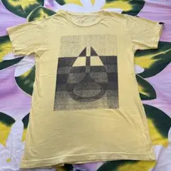 NIXON イエロー Tシャツ