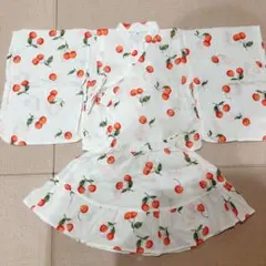 お値下げ　西松屋　さくらんぼ柄　甚平　90