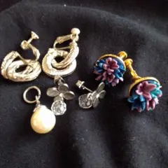 イヤリング二個　ピアス ベンダントヘッド　まとめ売り