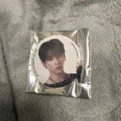INI 許豊凡 缶バッジ