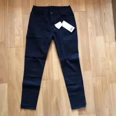 スキニー　M