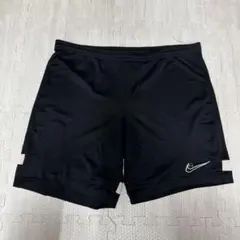 Nike ブラック ハーフパンツ サイドストライプ