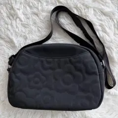 美品　マリークワント デイジーランダムキルト ショルダーバッグ ブラック