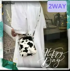 ショルダーにもハンドバッグにもなるキュートながま口❣️牛柄がま口バッグ