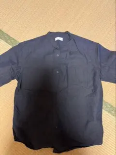 ユニクロ ネイビー コットンシャツ