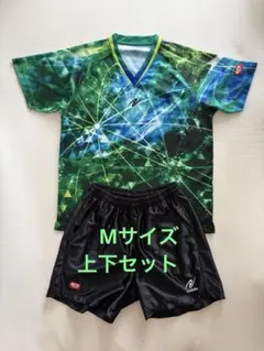 Nittaku 卓球ウェア Mサイズ上下セット　グラフィックプリント　宇宙柄