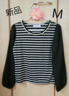 新品*春物!ボーダービジュー付きトップス！