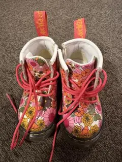 Dr. Martens 花柄ブーツ 4 UK / 5 US