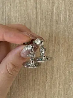 ヴィヴィアン・ウエストウッド　ピアス