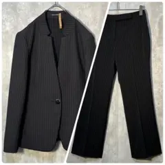 美品☆ ピエールカルダン パンツセットアップスーツ 近年モデル 上38下40