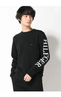 TOMMY HILFIGER ブラック　スウェット トレーナー L