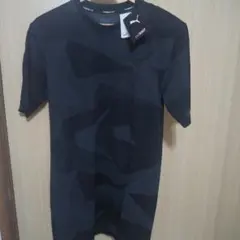PUMA EVOKNIT ブラック Tシャツ