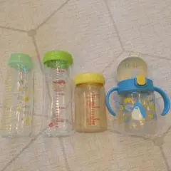 哺乳瓶セット　ガラス　プラスチック　マグ 4本セット