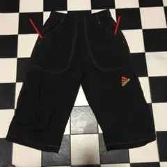K 799 アディダス　パンツ　サイズ130 生地はうすい化繊系