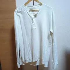 REMI RELIEF ヘンリーネックティーシャツ　長袖カットソー