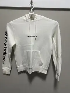 状態こみ　new balance フード付きパーカー Sサイズ ホワイト