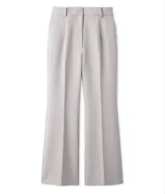新品・タグ付きSNIDEL スナイデル美脚ストレッチパンツのサムネイル