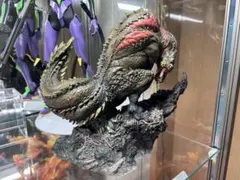 CFBクリエイターズモデル　モンハン恐暴竜イビルジョー　フィギュア　正規品